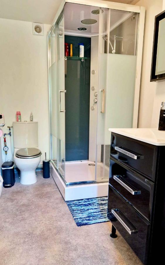 Studio, Chambres, Appartement, Gite Vendegies-sur-Ecaillon Esterno foto