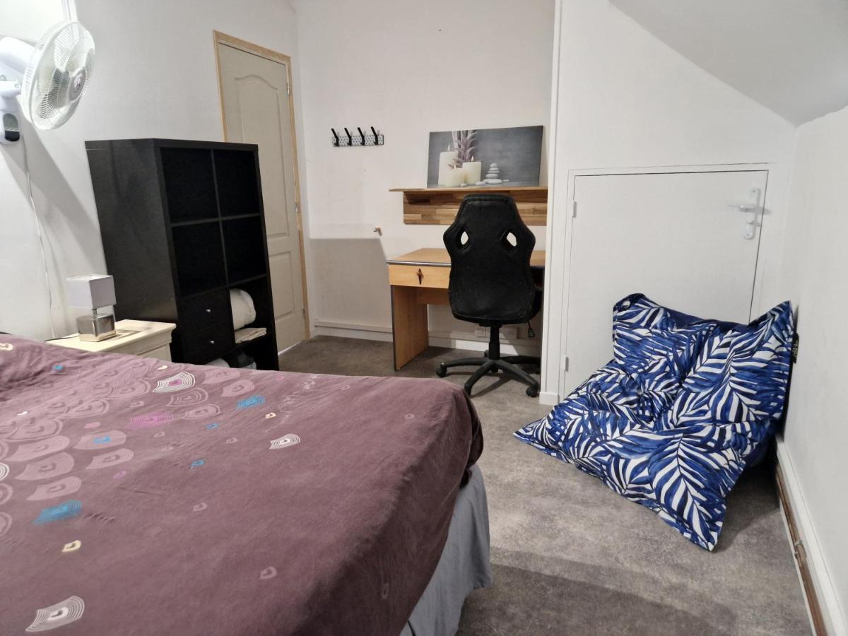 Studio, Chambres, Appartement, Gite Vendegies-sur-Ecaillon Esterno foto