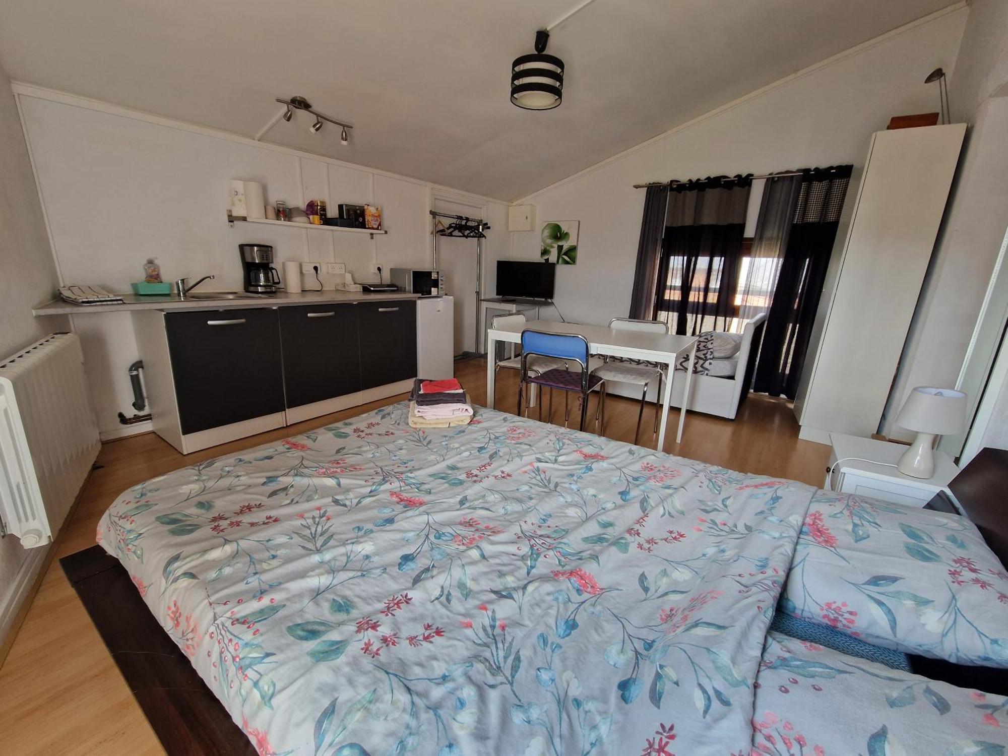 Studio, Chambres, Appartement, Gite Vendegies-sur-Ecaillon Esterno foto